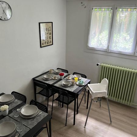 Logement Entier Proche Disneyland Montry Exteriér fotografie